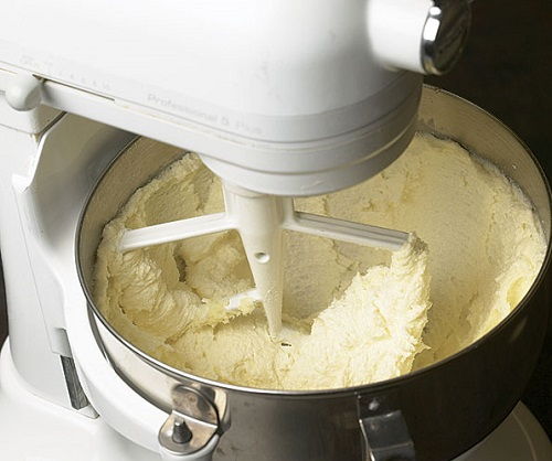 Cách làm bánh quẩy bằng bột mì dễ dàng